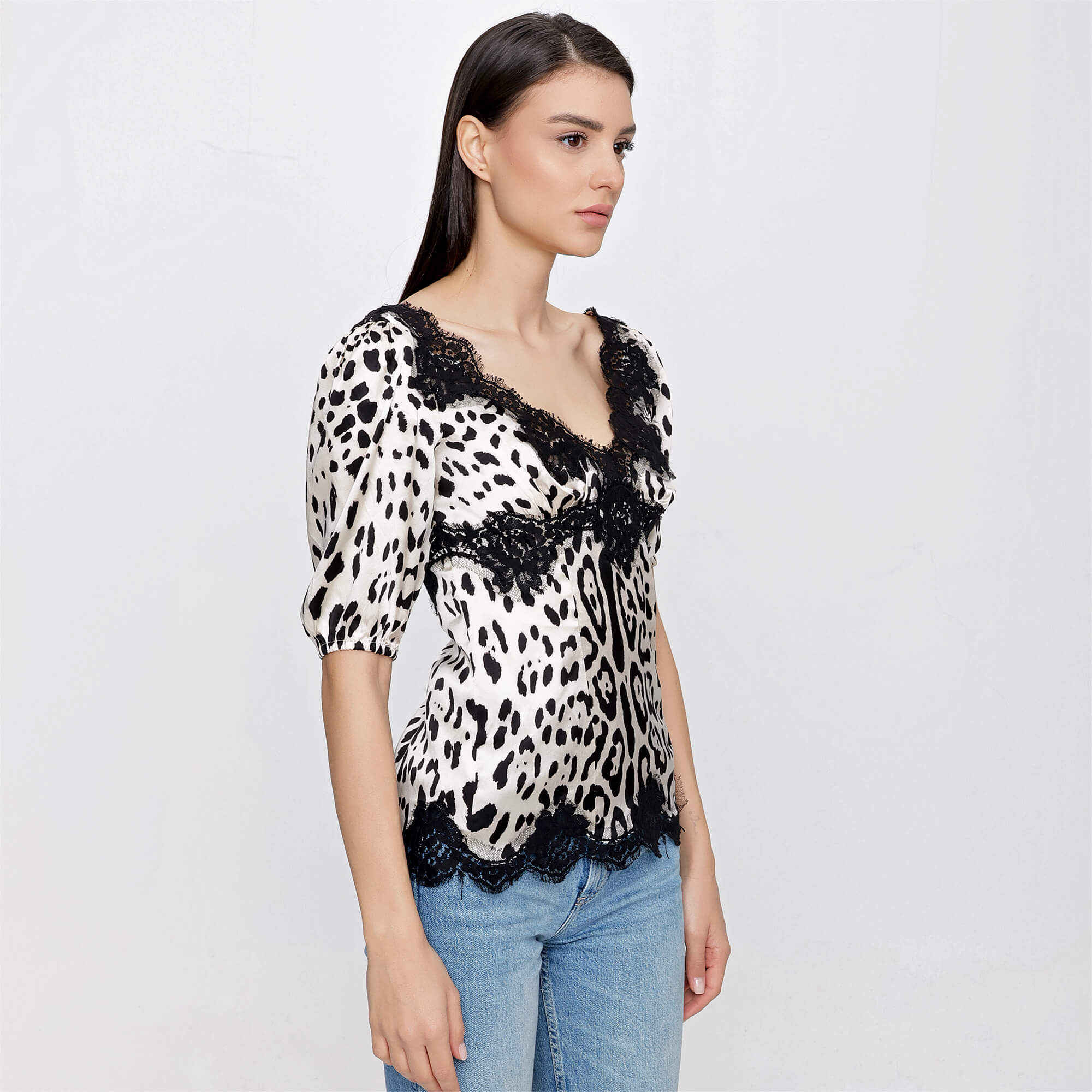 Dolce&Gabbana - Black&White Leopard Silk Blouse